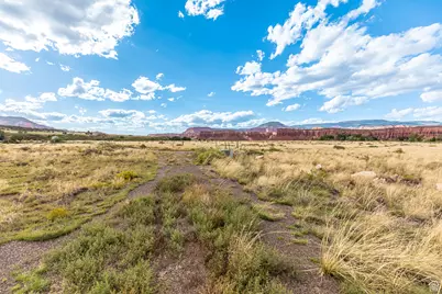 213 S 975 W #4, Torrey, UT 84775 - Photo 12