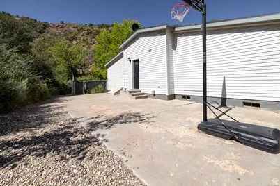 7461 W Deep Creek Rd, Vernal, UT 84078 - Photo 30