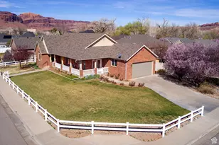494 E Kachina Way, Moab, UT 84532 - Photo 2