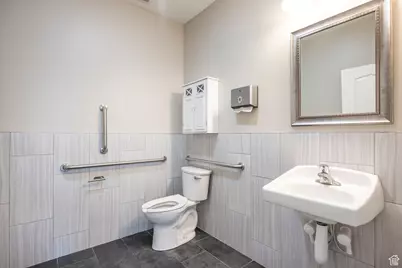 122 W Winchester St #102, Murray, UT 84107 - Photo 16