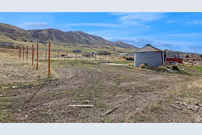 13700 N 3100 W, Collinston, UT 84306 - Photo 40