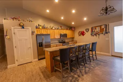 660 E 400 N, Spring City, UT 84662 - Photo 6