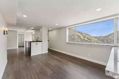 875 S Donner Way 1506 Way #1506, Salt Lake City, UT 84108 - Photo 18