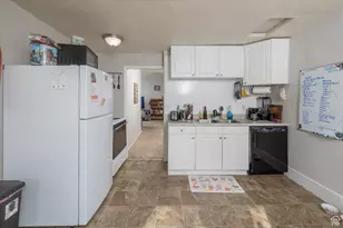 263 W Center St, Logan, UT 84321 - Photo 22