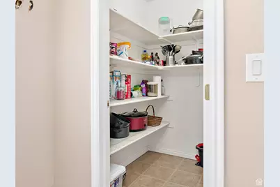 4347 W 11770 S, South Jordan, UT 84009 - Photo 10