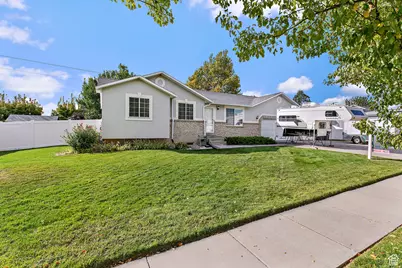 4347 W 11770 S, South Jordan, UT 84009 - Photo 2