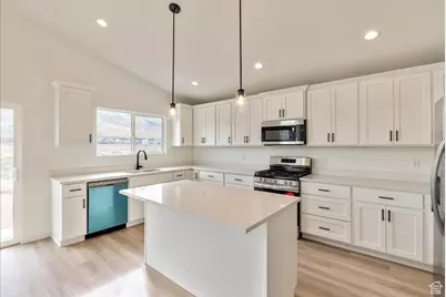 2329 E Woodbury Ln, Eagle Mountain, UT 84005 - Photo 10