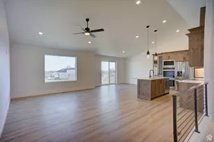 427 E Redwood Ln, Grantsville, UT 84029 - Photo 6