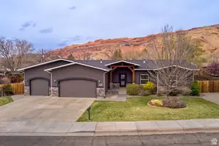 284 W McGill Blvd, Moab, UT 84532 - Photo 2