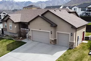 379 S 1370 E, Tooele, UT 84074 - Photo 40