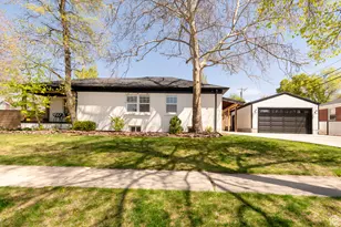 2109 S Texas St E, Salt Lake City, UT 84109 - Photo 2