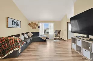 992 E 5625 S, South Ogden, UT 84405 - Photo 1