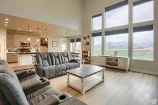 2112 S 4300 W, Taylor, UT 84401 - Photo 10