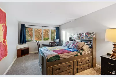 819 N Juniperpoint Dr, Salt Lake City, UT 84103 - Photo 34