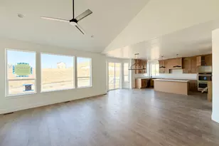 5369 N Lookout Cv, Lehi, UT 84043 - Photo 2