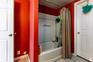 1050 N 100 W, Orem, UT 84057 - Photo 14