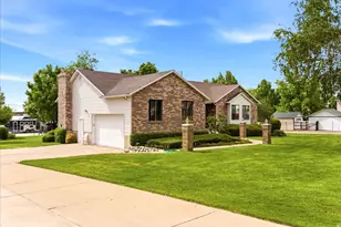 5321 S 3100 W, Roy, UT 84067 - Photo 58