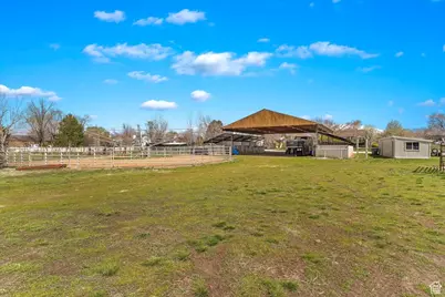 5321 S 3100 W, Roy, UT 84067 - Photo 30