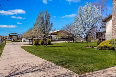 5321 S 3100 W, Roy, UT 84067 - Photo 24