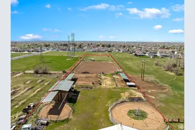 5321 S 3100 W, Roy, UT 84067 - Photo 32