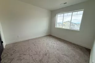 2405 W 3200 N, Farr West, UT 84404 - Photo 16