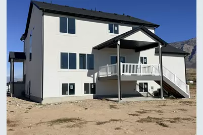 2405 W 3200 N, Farr West, UT 84404 - Photo 26