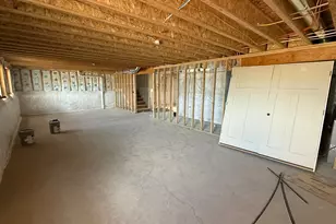 2405 W 3200 N, Farr West, UT 84404 - Photo 18