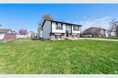 2857 S 7740 W, Magna, UT 84044 - Photo 2