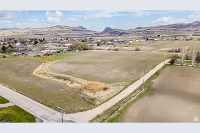 115 N 100 W #23, Newton, UT 84327 - Photo 4
