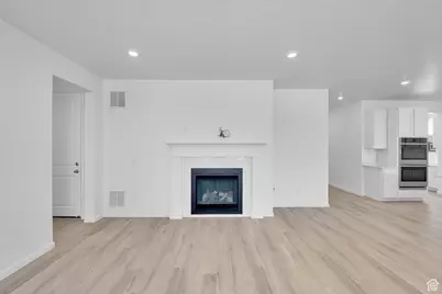 1971 E Burger St #1239, Lake Point, UT 84074 - Photo 8