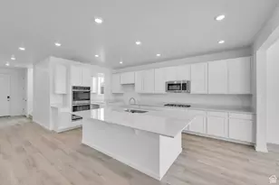 1971 E Burger St, Lake Point, UT 84074 - Photo 4