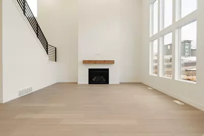 447 N Pinnacle Ln #25, Saratoga Springs, UT 84045 - Photo 2