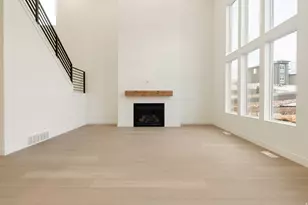 447 N Pinnacle Ln, Saratoga Springs, UT 84045 - Photo 2