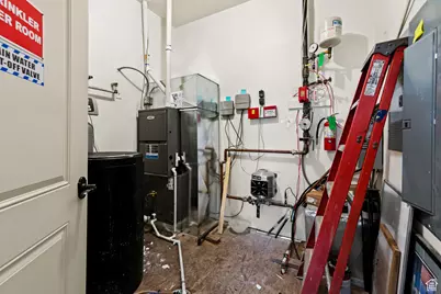 6612 S 3200 W, Benjamin, UT 84660 - Photo 32