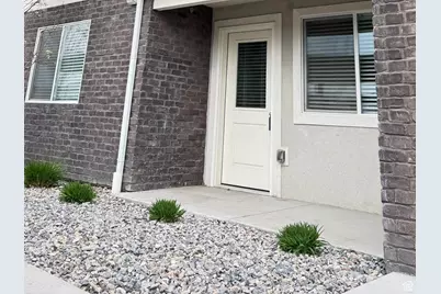 383 W 625 N #A-D, Payson, UT 84651 - Photo 2