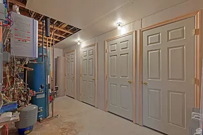 155 S Last Chance Dr, Laketown, UT 84038 - Photo 32