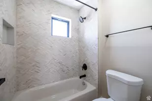 2899 E Lake Dr, Eagle Mountain, UT 84005 - Photo 48