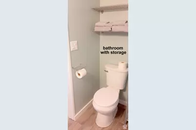 338 E 100 N, Moab, UT 84532 - Photo 16