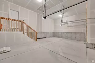 1992 E Burger St, Lake Point, UT 84074 - Photo 38