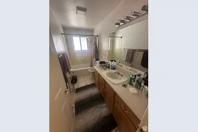 5552 S South Hew Wood Dr, Taylorsville, UT 84129 - Photo 4