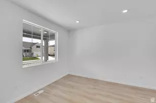 1991 E Burger St, Lake Point, UT 84074 - Photo 6