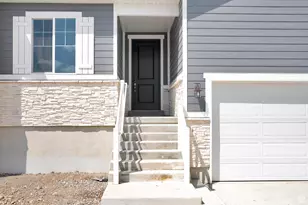 2003 E Burger St, Lake Point, UT 84074 - Photo 2