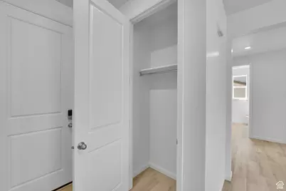 2003 E Burger St #1242, Lake Point, UT 84074 - Photo 12