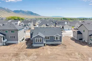 2003 E Burger St, Lake Point, UT 84074 - Photo 32
