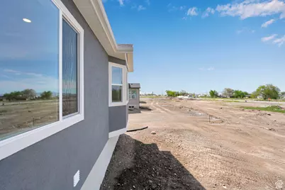 2003 E Burger St #1242, Lake Point, UT 84074 - Photo 36