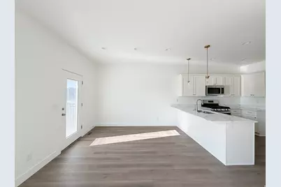 999 W Mountain Hollow Way #314, Lehi, UT 84043 - Photo 2