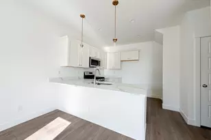 999 W Mountain Holw Wy, Lehi, UT 84043 - Photo 4