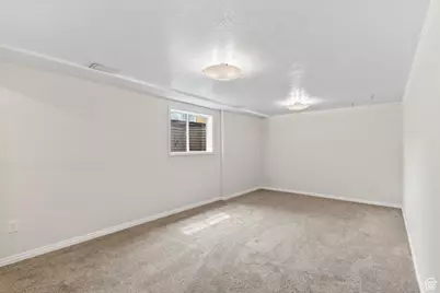 1501 W Bluemont Dr, Taylorsville, UT 84123 - Photo 28