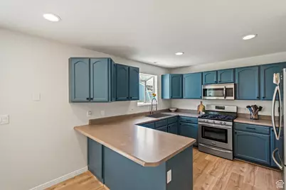 1501 W Bluemont Dr, Taylorsville, UT 84123 - Photo 14