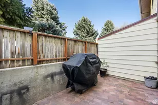 1325 S Lincoln Ave E, Ogden, UT 84404 - Photo 8